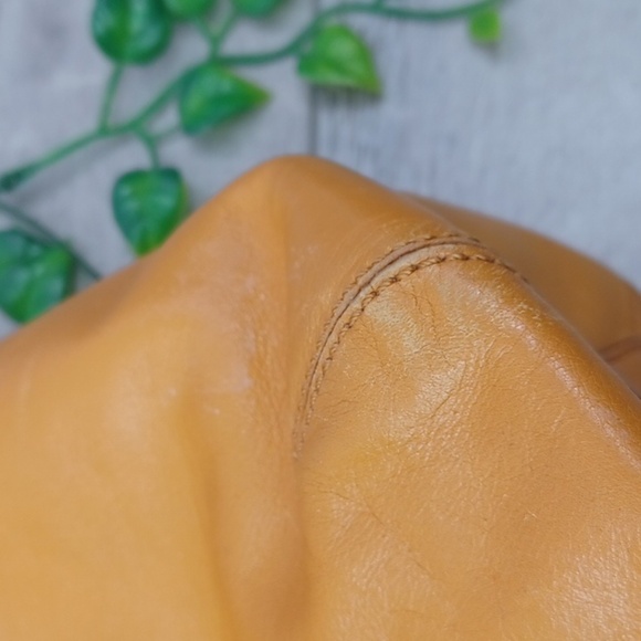 Coach F15045 Pleated Soho Y2K Shoulder Bag - Picture 13 of 15